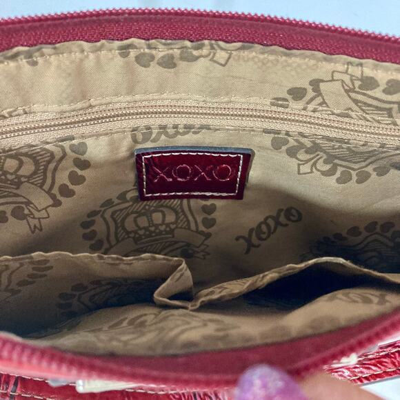 XOXO Red Wristlet Bag, small brocade fabric & vegan Leather clutch purse - Picture 7 of 8